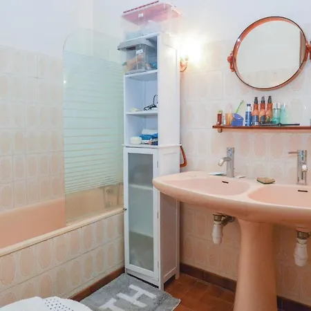 Hébergement de vacances Beautiful In Pruni W/ Wifi And 3 Bedrooms *